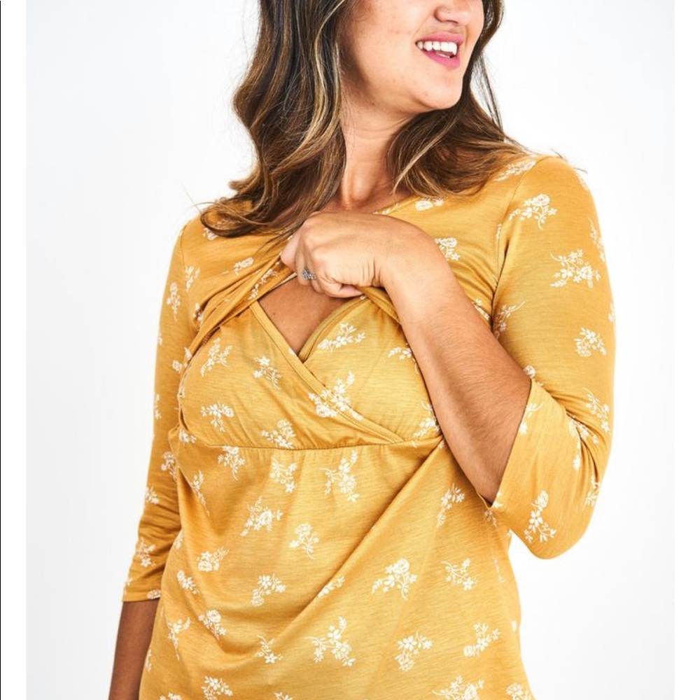 Latched Mama 3/4 Sleeve Everyday Tee